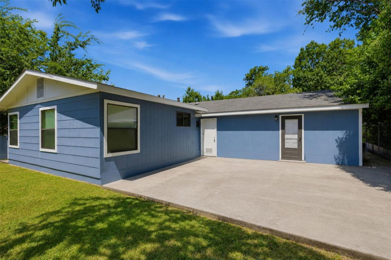 Property photo 30