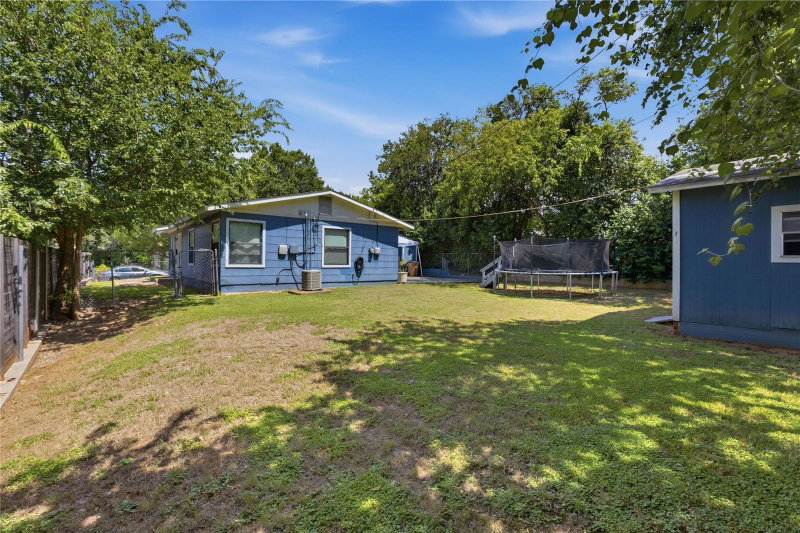 Property photo 32