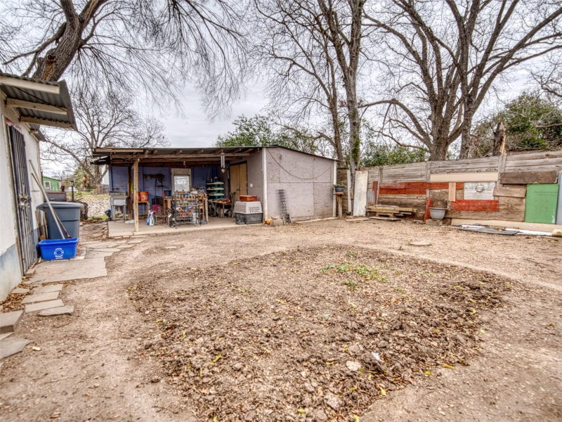 Property photo 32