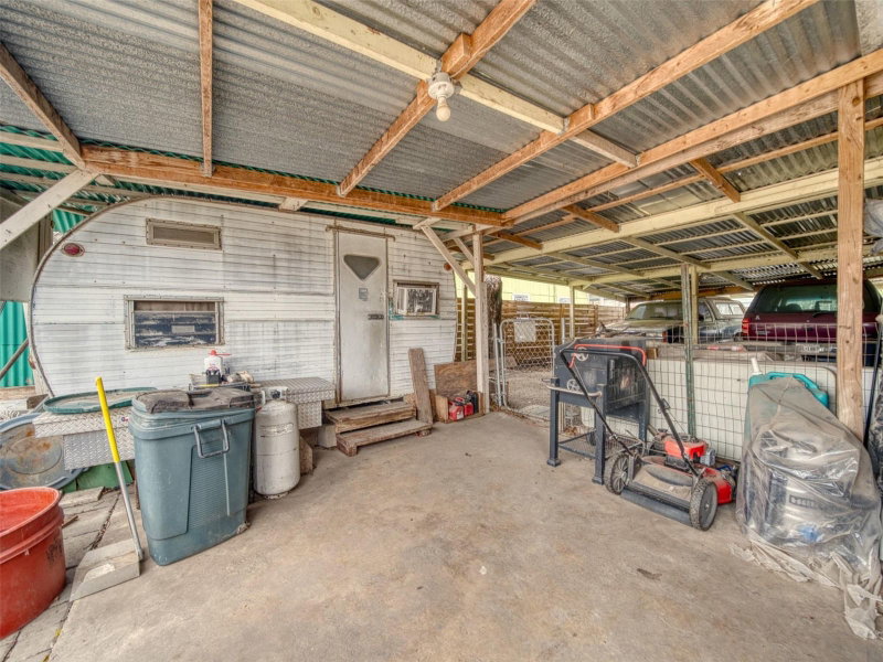 Property photo 35