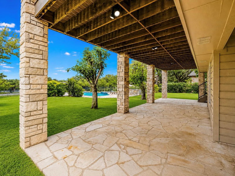 Property photo 29