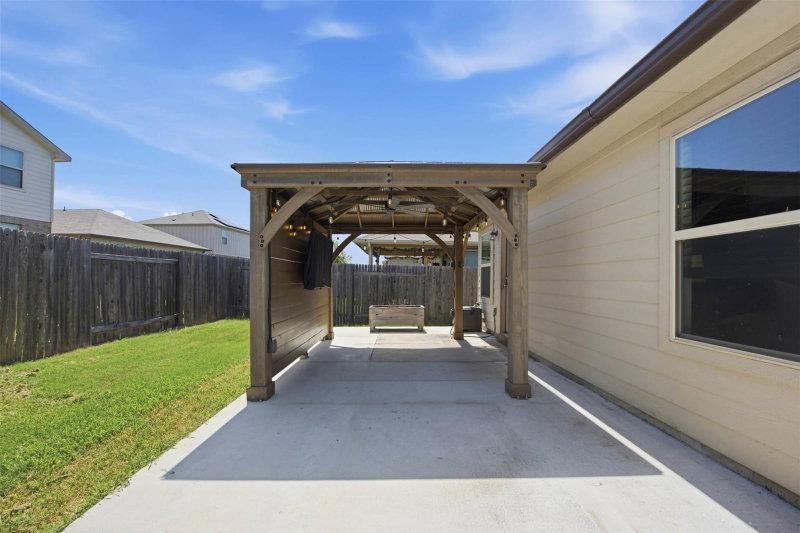 Property photo 34