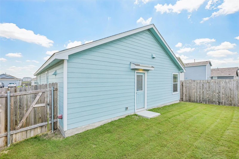 Property photo 32