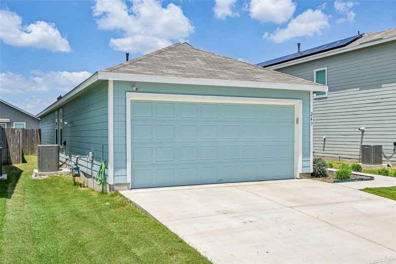 Property photo 33