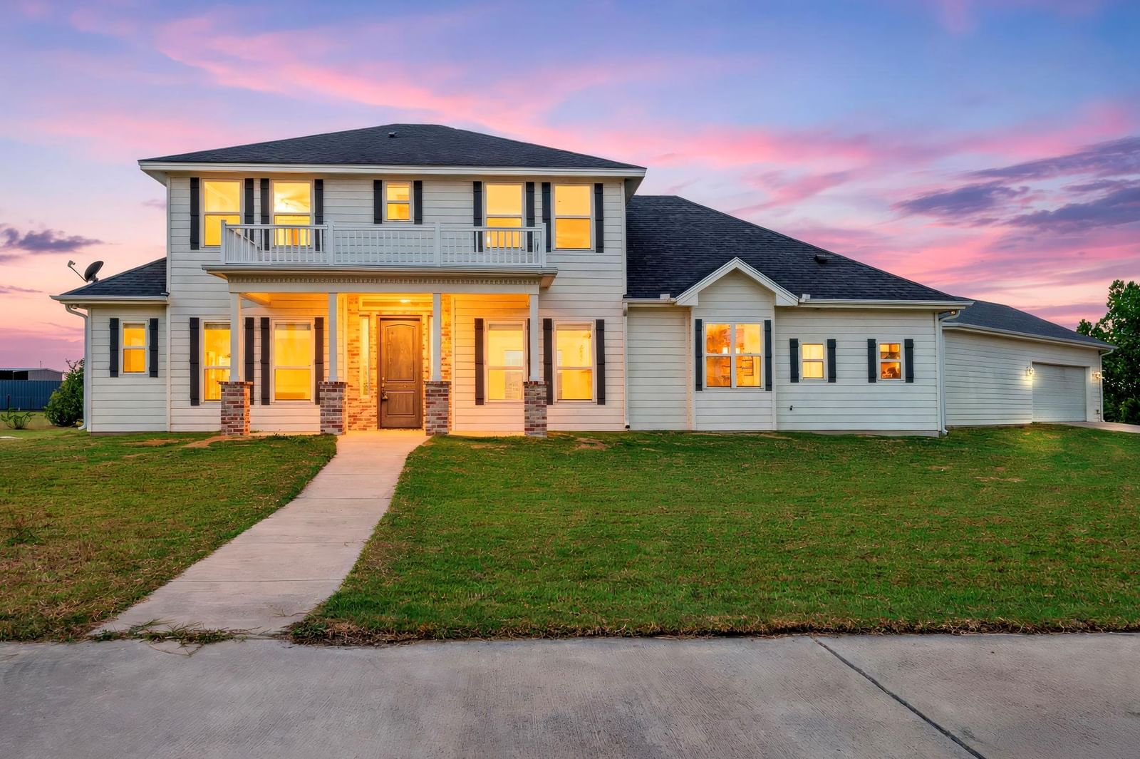 10160 Wallace RD - Photo 1