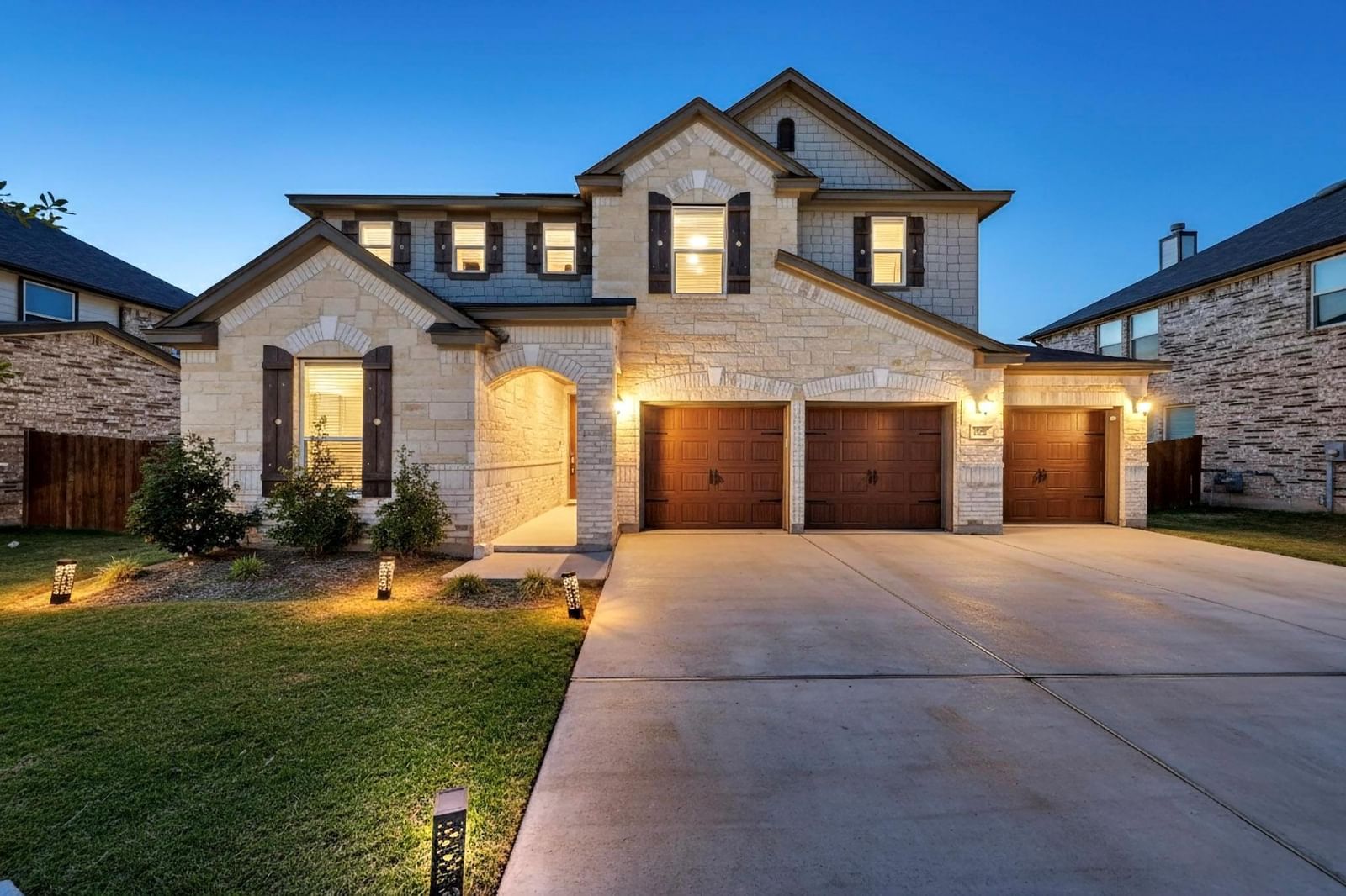 3830 Riardo DR - Photo 1