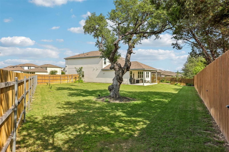 Property photo 38