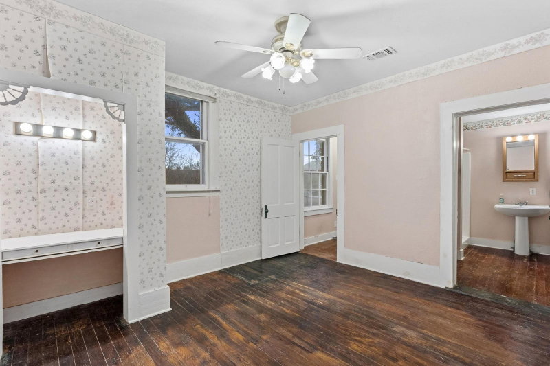 Property photo 18