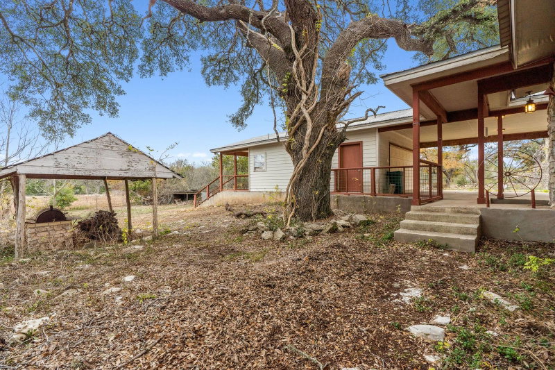 Property photo 22