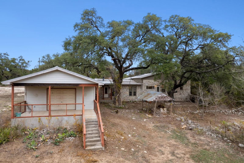 Property photo 24