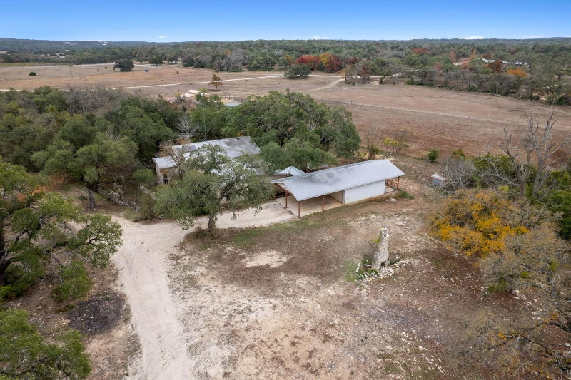 Property photo 28