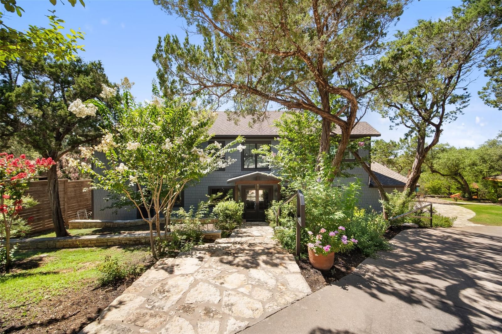 16524 Kidd LN - Photo 1