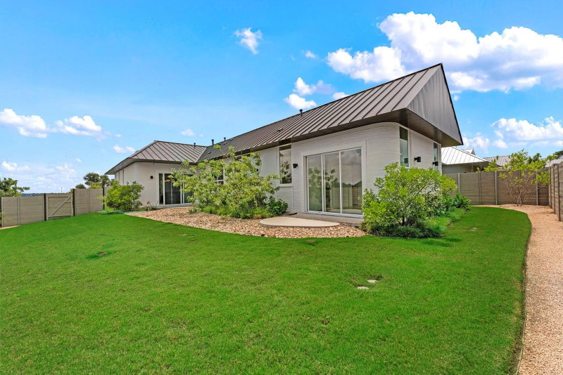 Property photo 33