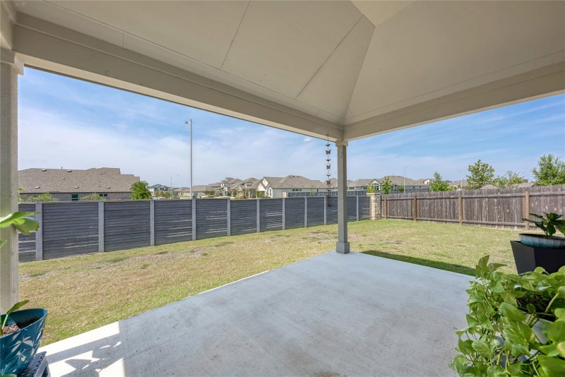 Property photo 32
