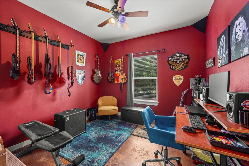 Property photo 16