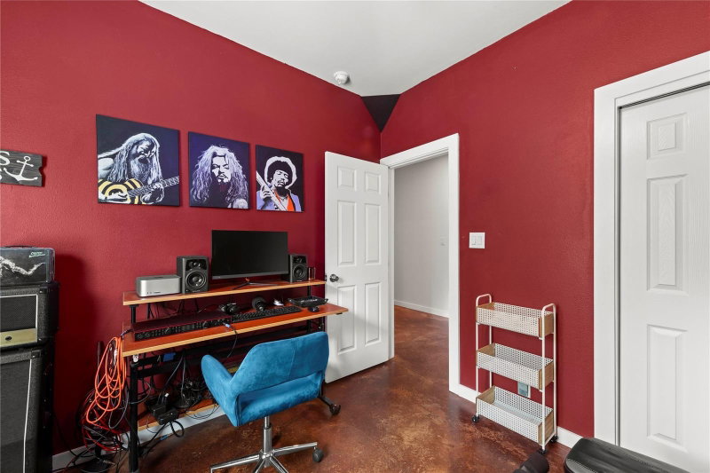 Property photo 18
