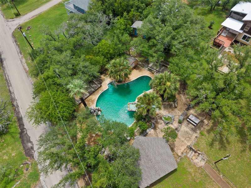 Property photo 37