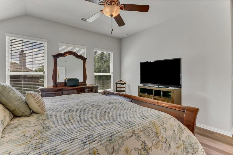 Property photo 30