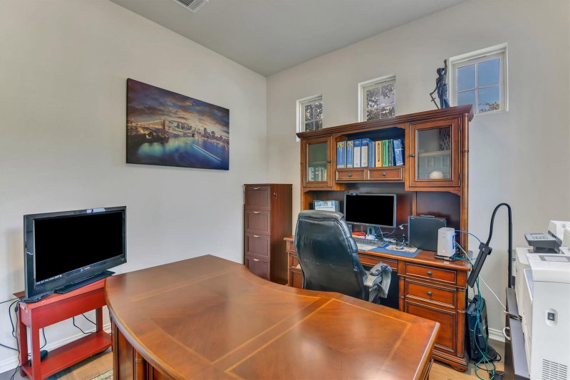 Property photo 32