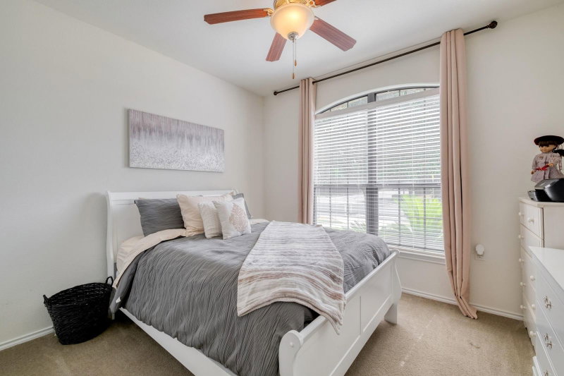 Property photo 24