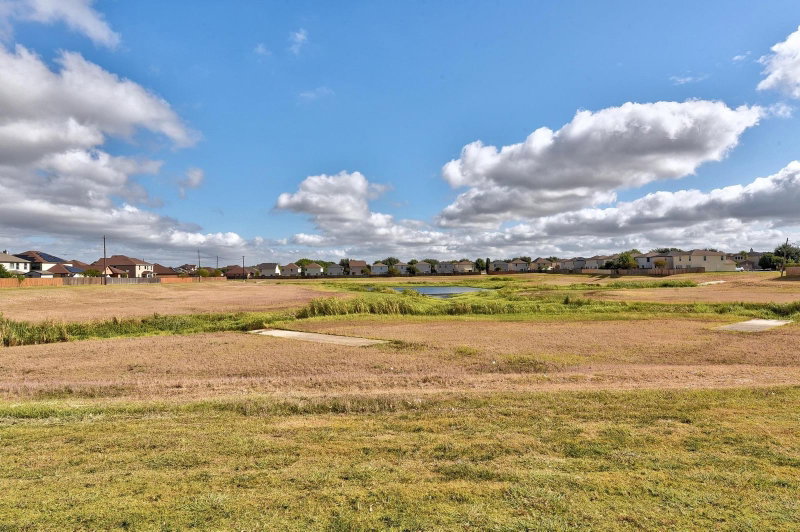 Property photo 35