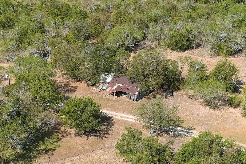 Property photo 31