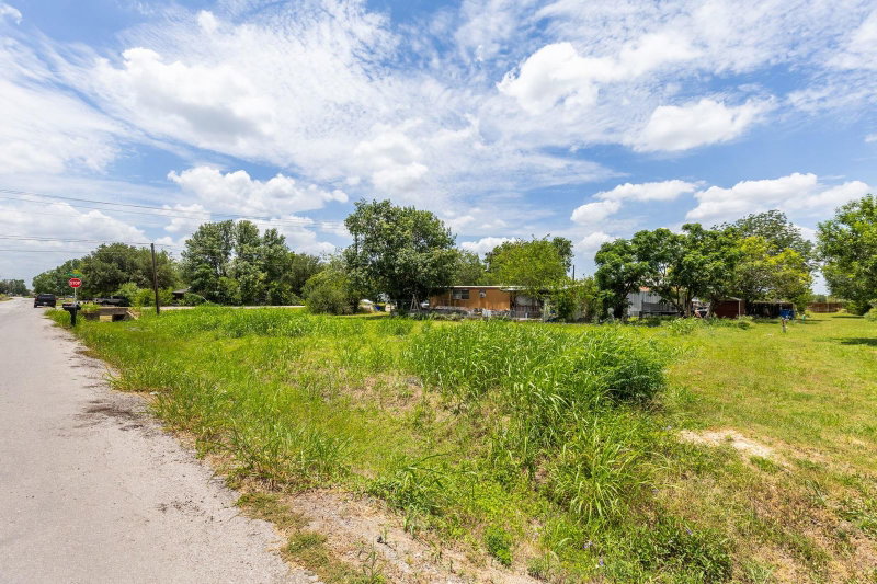 Property photo 25