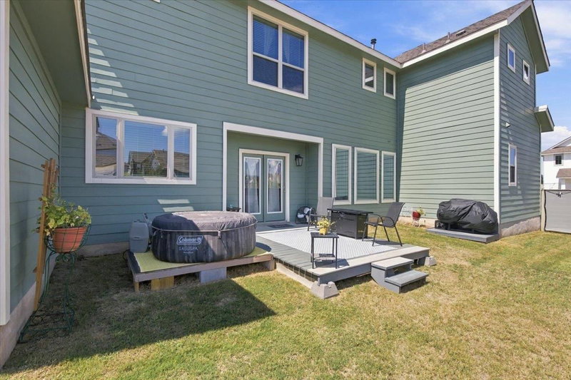 Property photo 32