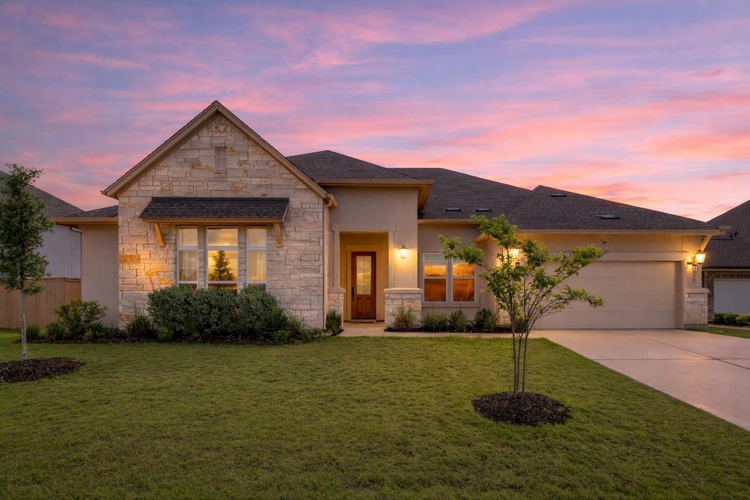 109 Isaac White DR - Photo 1