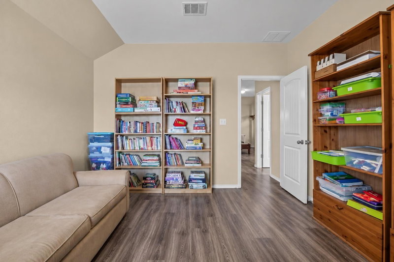 Property photo 24