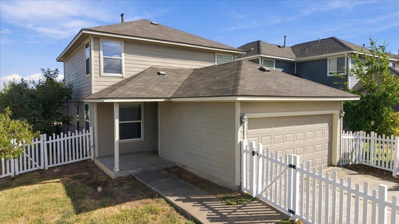 Property photo 33