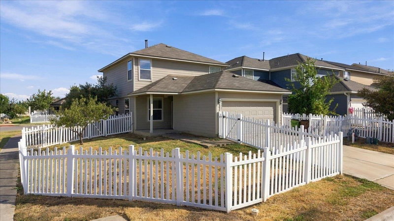Property photo 35