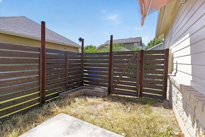 Property photo 24