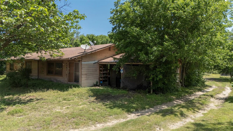 Property photo 31