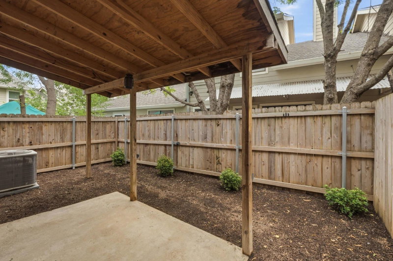 Property photo 33