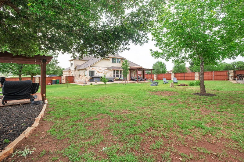 Property photo 37