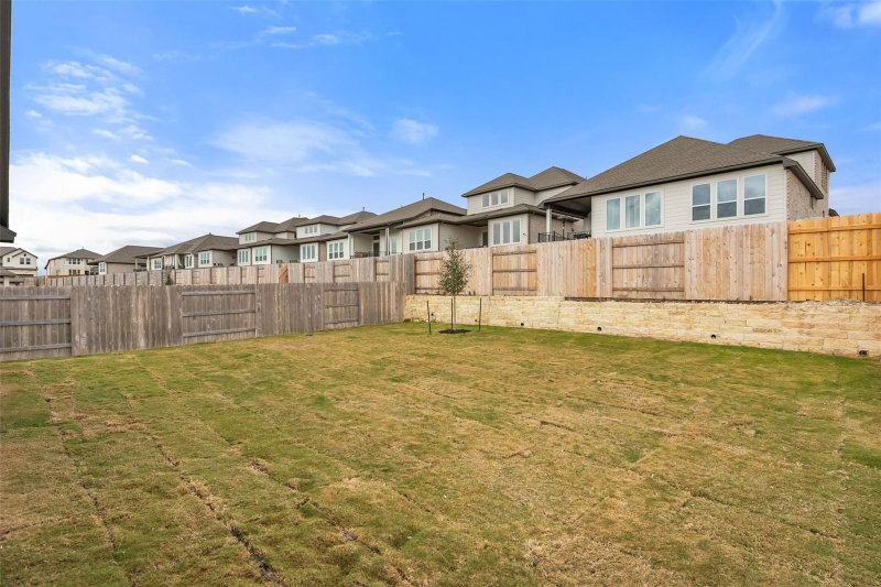 Property photo 40