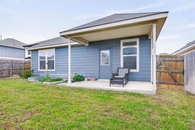 Property photo 35