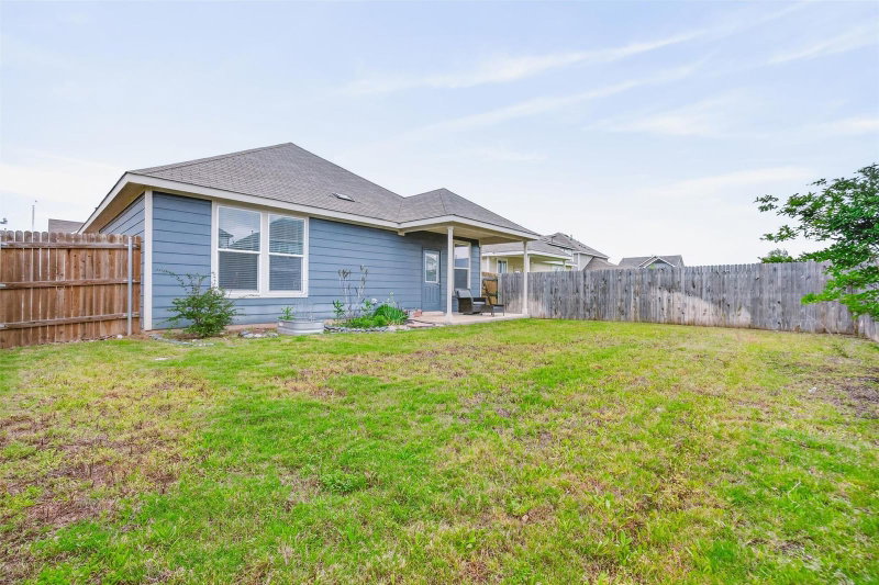 Property photo 37