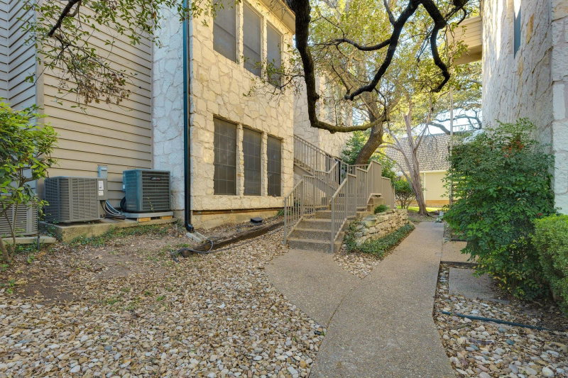 Property photo 28
