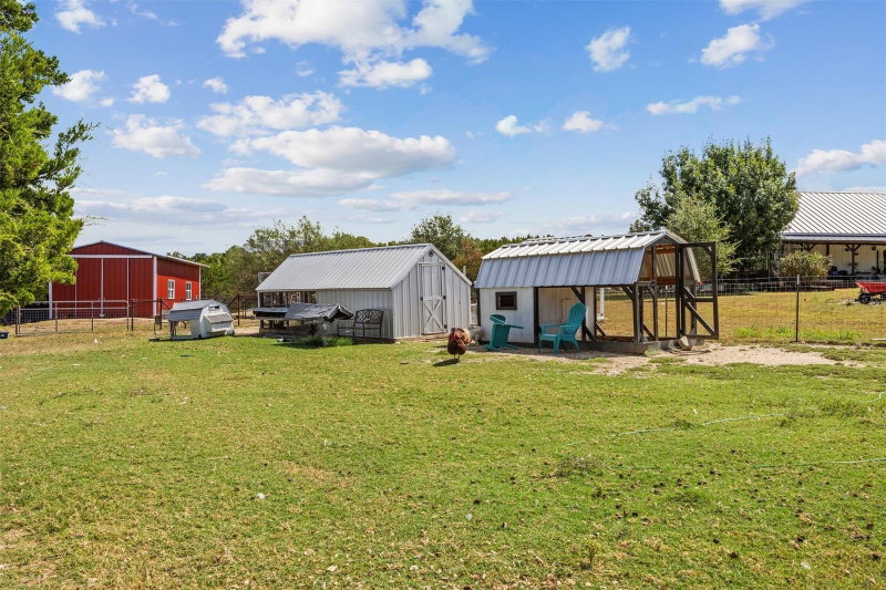 Property photo 33