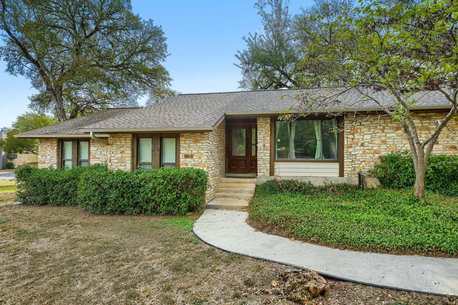 118 Phalarope DR - Photo 1