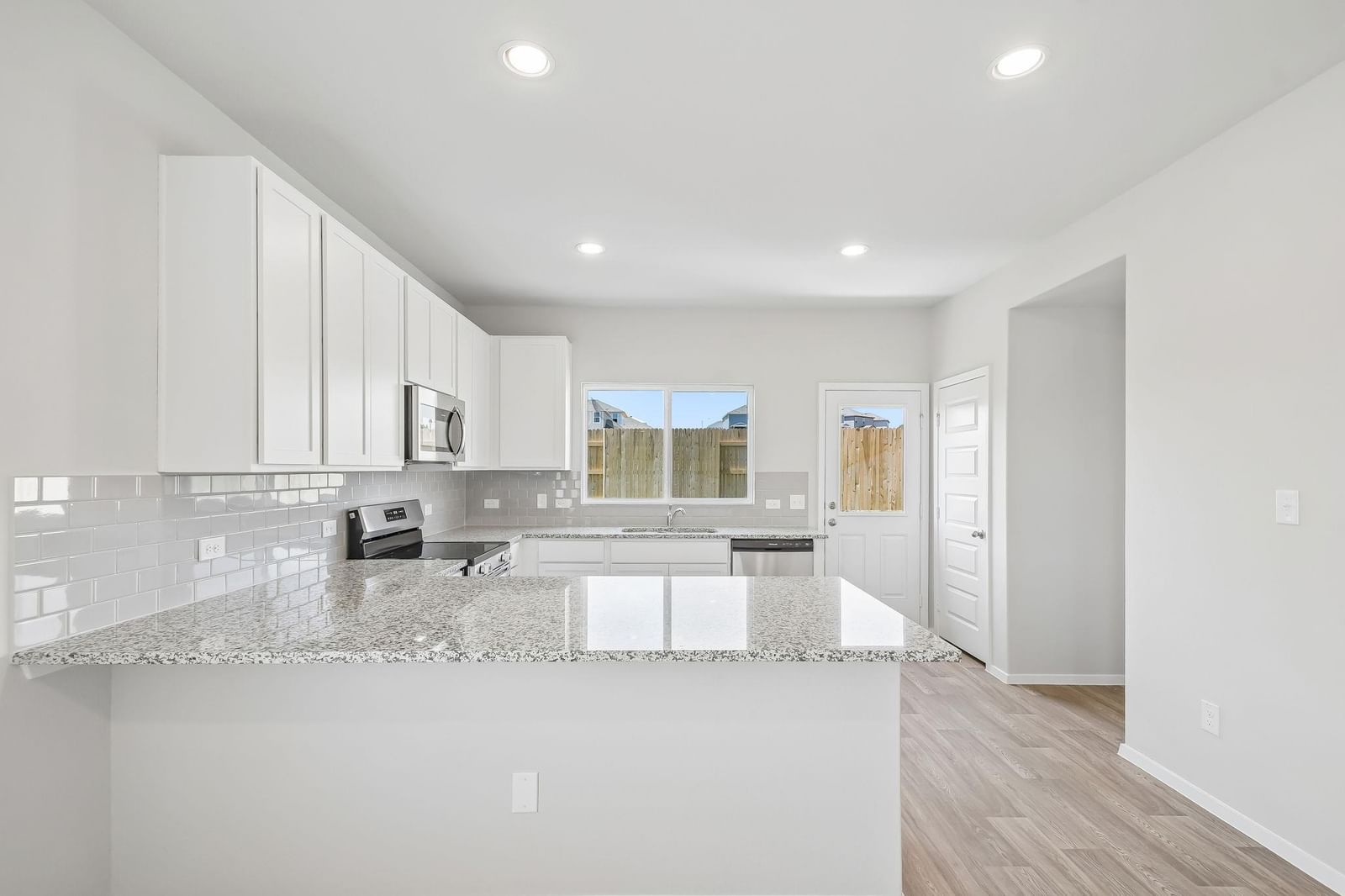 Photo 5
