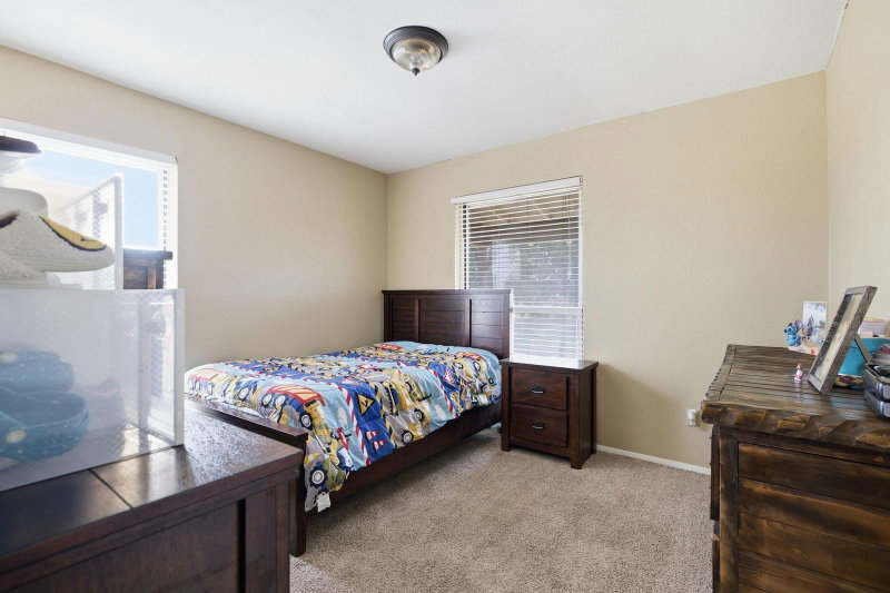 Property photo 38