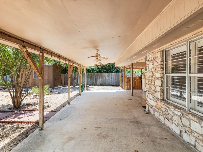 Property photo 37