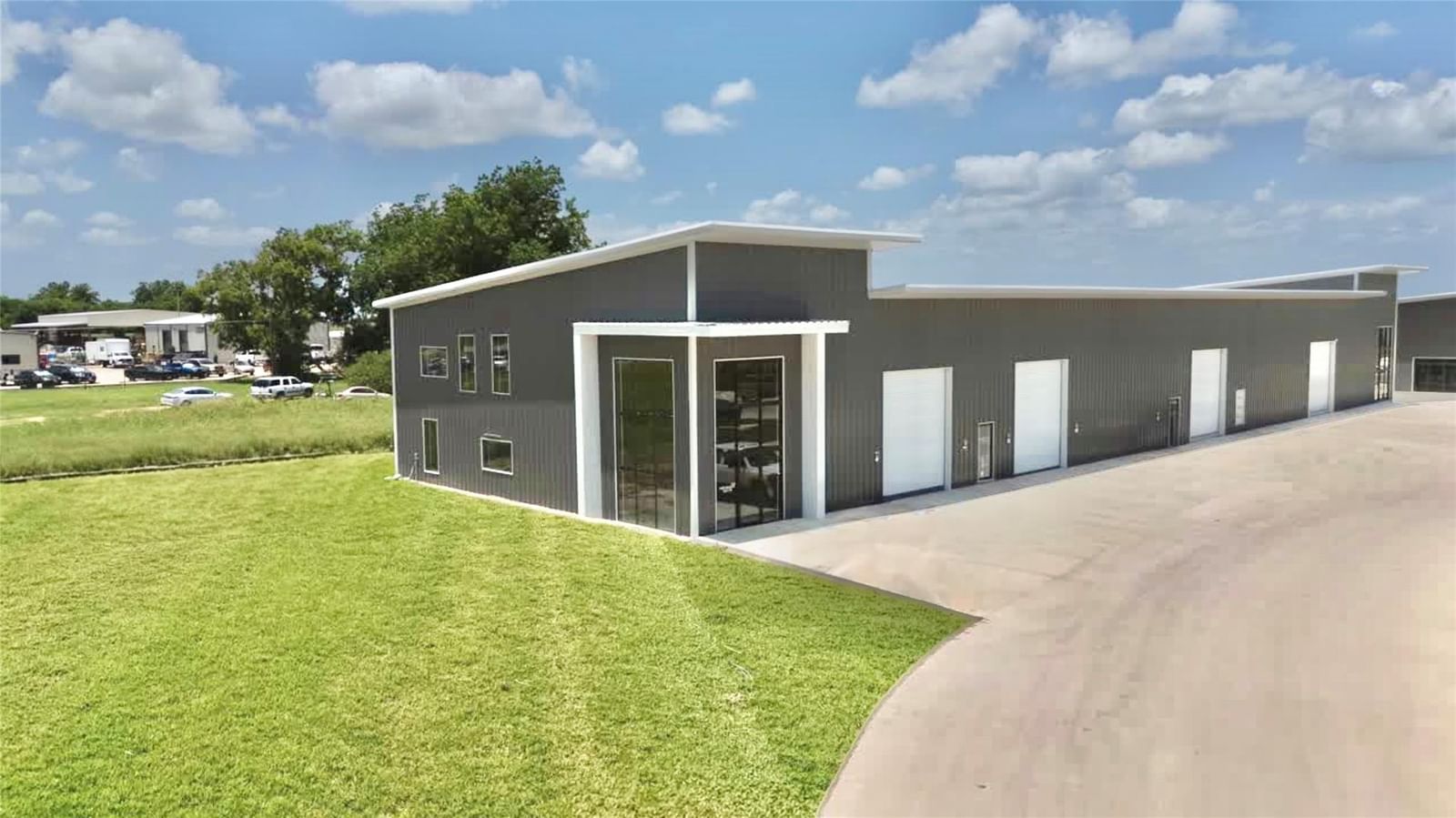 181 Ninety Four LN - Photo 1