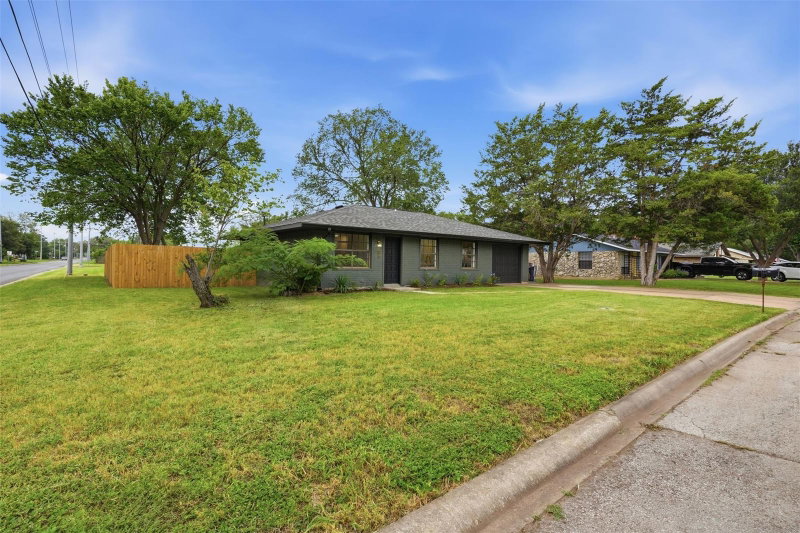 Property photo 38