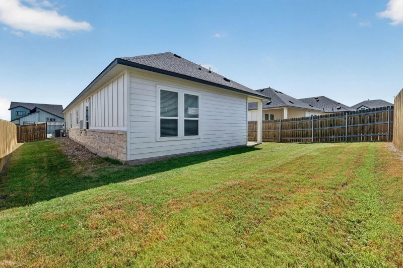Property photo 33