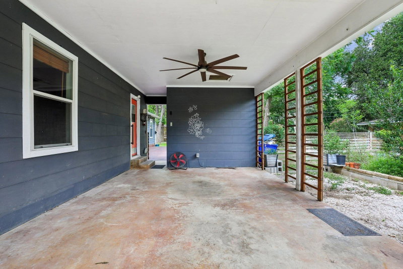 Property photo 30