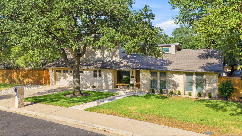 Property photo 32
